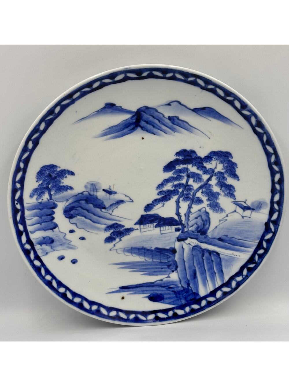 Imari Japanese Meiji Period Blue & White Ceramic Porcelain Charger Plate